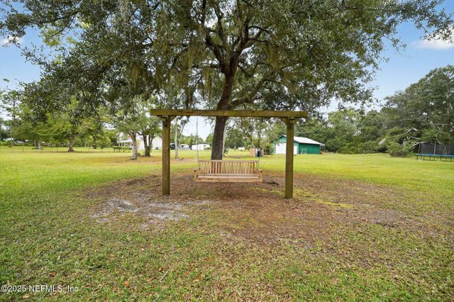 19616 KENNY CONNER Road, Hilliard, FL 32046