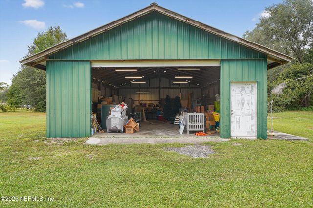 19616 KENNY CONNER Road, Hilliard, FL 32046