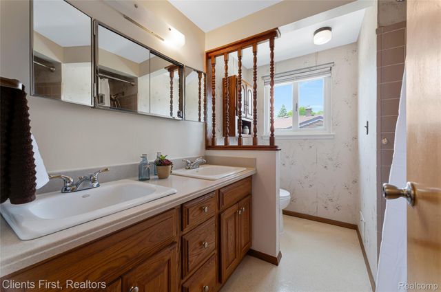 32714 Cowan Road, Westland, MI 48185