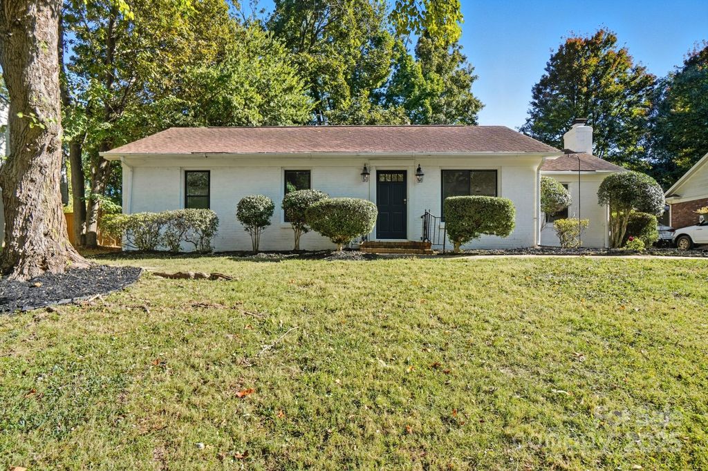 7108 Ludwig Drive, Charlotte, NC 28215