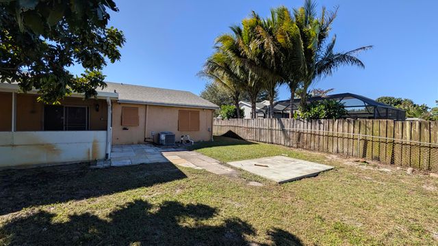 4874 Poseidon Place, Lake Worth, FL 33463