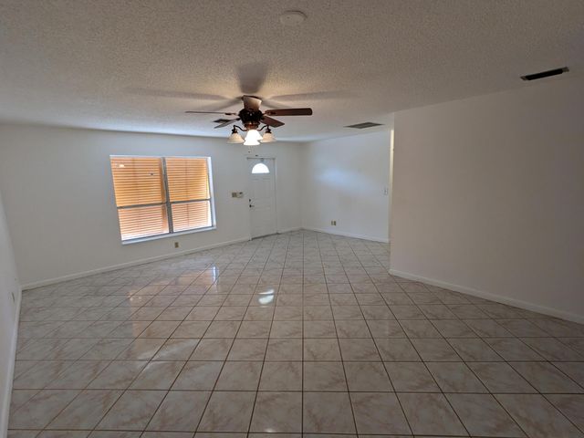 4874 Poseidon Place, Lake Worth, FL 33463