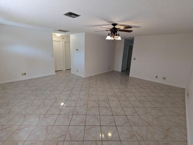 4874 Poseidon Place, Lake Worth, FL 33463