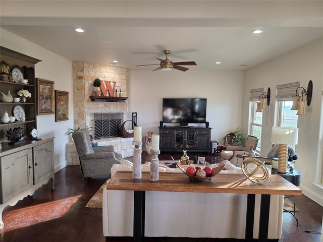 8928 County Road 1232, Godley, TX 76044