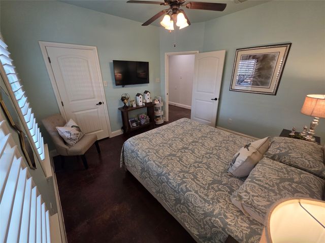 8928 County Road 1232, Godley, TX 76044