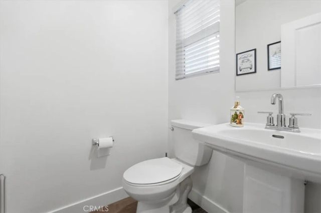 16061 Narni Lane, Fontana, CA 92336