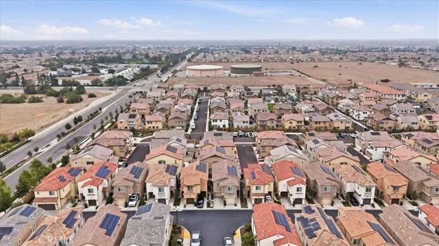 16061 Narni Lane, Fontana, CA 92336