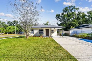 8325 N ORANGEVIEW AVENUE, Tampa, FL 33617