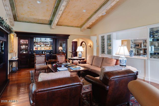 8500 N GOLF Drive, Paradise Valley, AZ 85253