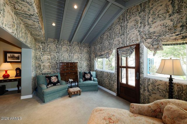 8500 N GOLF Drive, Paradise Valley, AZ 85253