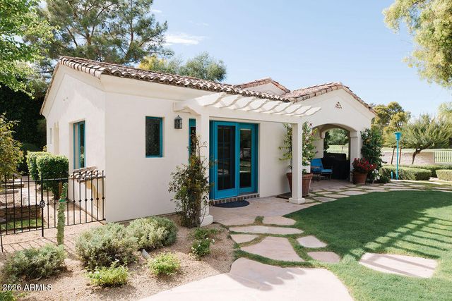 8500 N GOLF Drive, Paradise Valley, AZ 85253