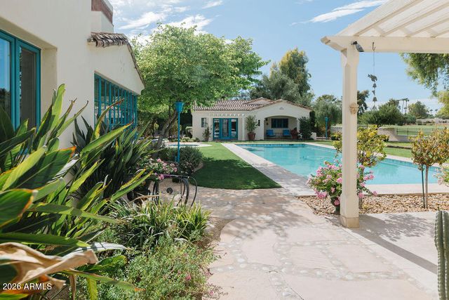 8500 N GOLF Drive, Paradise Valley, AZ 85253