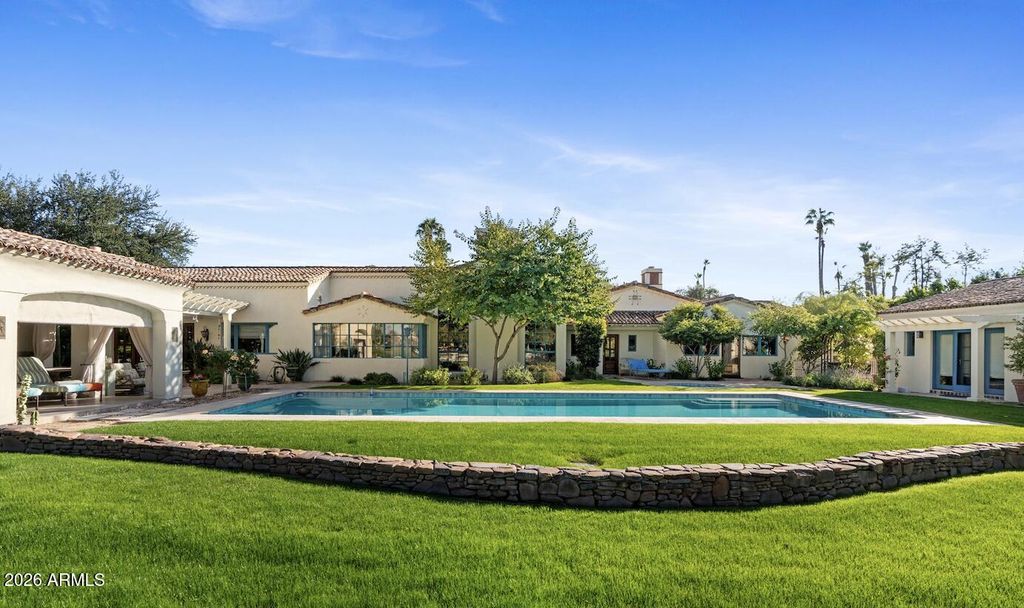 8500 N GOLF Drive, Paradise Valley, AZ 85253 — exterior