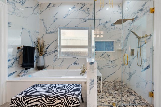 5211 Vicksburg Drive, Arlington, TX 76017