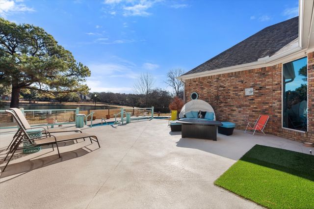 5211 Vicksburg Drive, Arlington, TX 76017