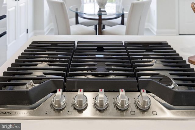 601 SPRINGHOUSE SQ SE, Leesburg, VA 20175