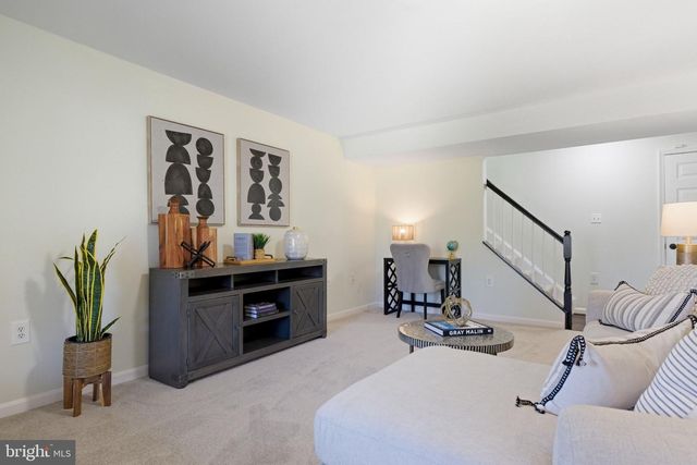 601 SPRINGHOUSE SQ SE, Leesburg, VA 20175