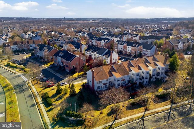 601 SPRINGHOUSE SQ SE, Leesburg, VA 20175