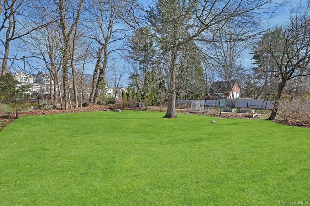 175 Washington Avenue, Pleasantville, NY 10570