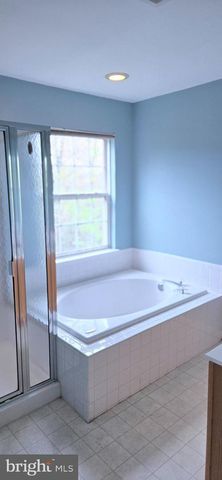 45689 PADDINGTON STATION, Sterling, VA 20166