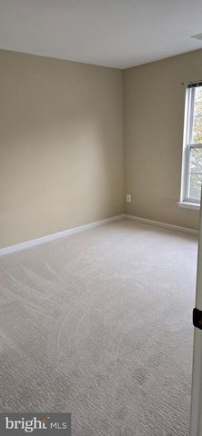 45689 PADDINGTON STATION, Sterling, VA 20166