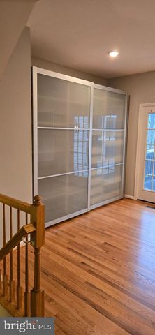 45689 PADDINGTON STATION, Sterling, VA 20166