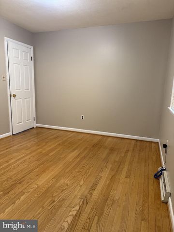 10106 KATHLEEN DR, Fort Washington, MD 20744