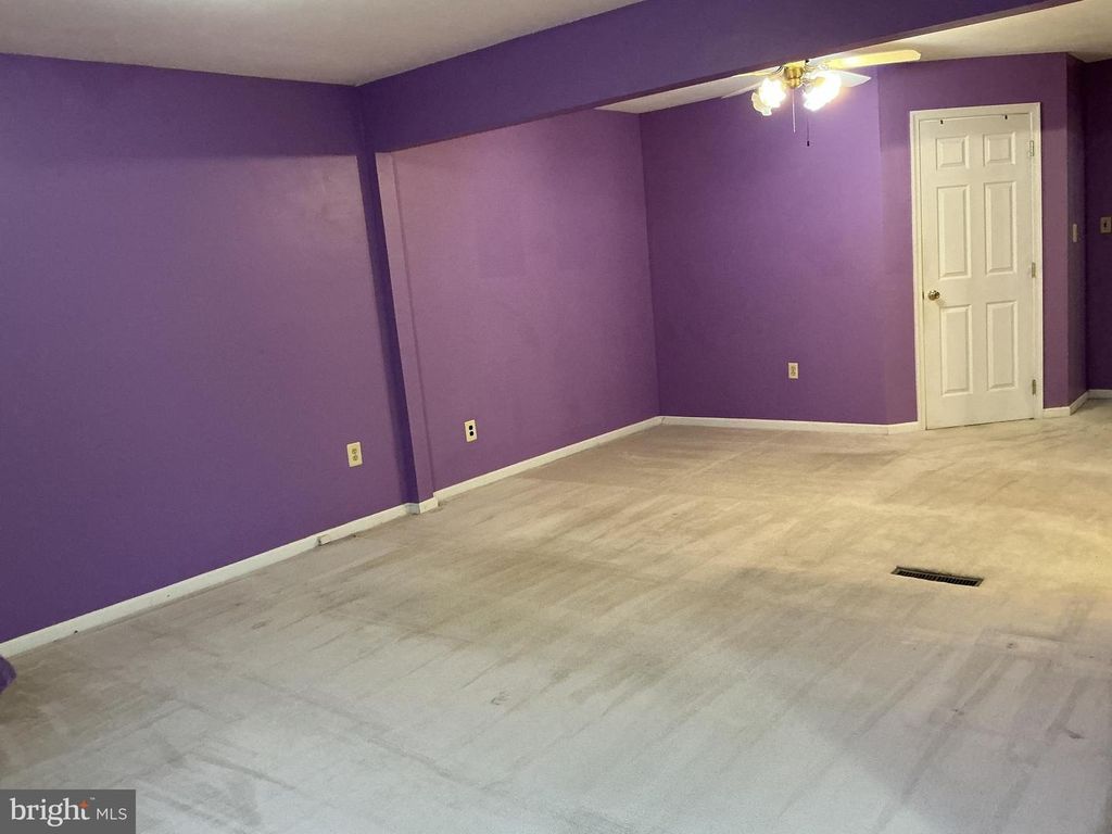 Image 19 of property listing at 10106 KATHLEEN DR, Fort Washington, MD 20744