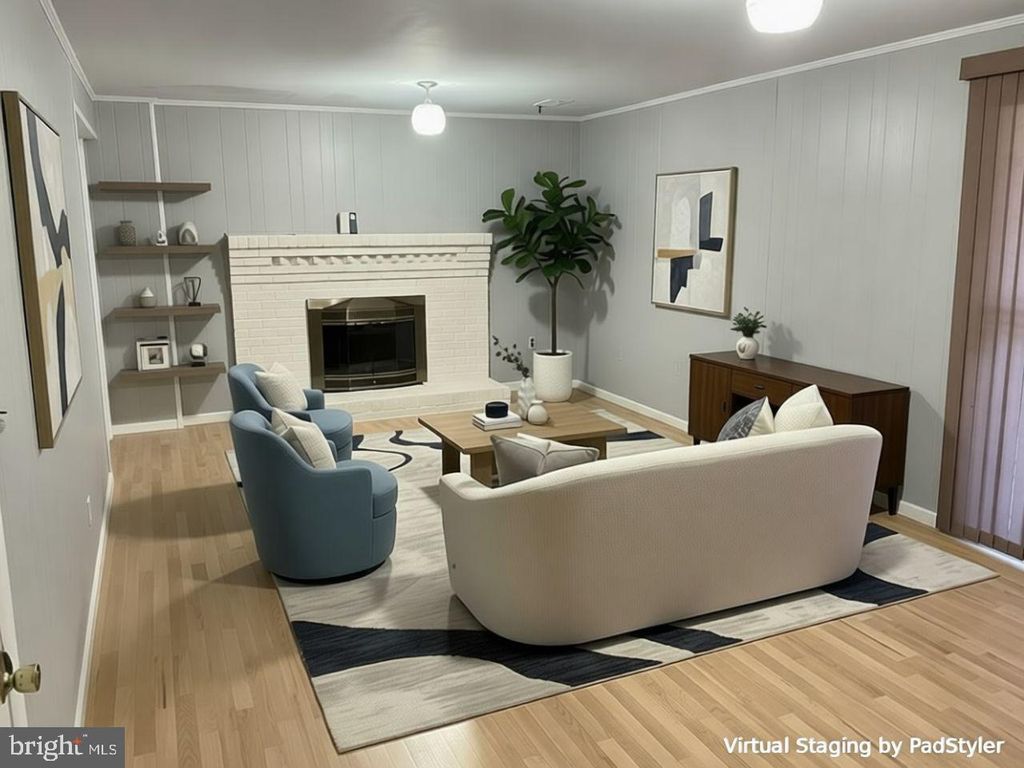 Image 30 of property listing at 10106 KATHLEEN DR, Fort Washington, MD 20744