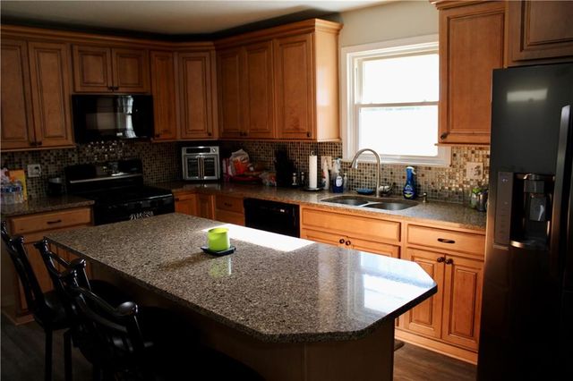 3738 N 123RD Street, Kansas City, KS 66109