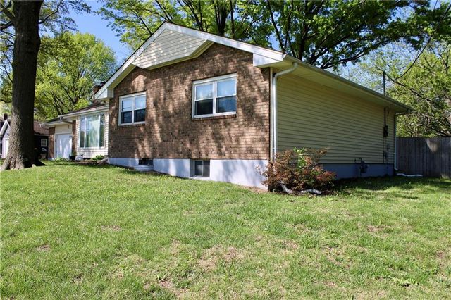 3738 N 123RD Street, Kansas City, KS 66109