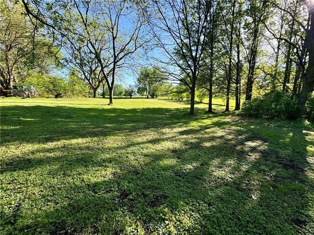 3738 N 123RD Street, Kansas City, KS 66109