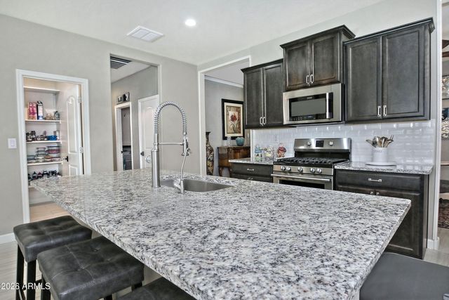1000 W ANGUS Road, San Tan Valley, AZ 85143