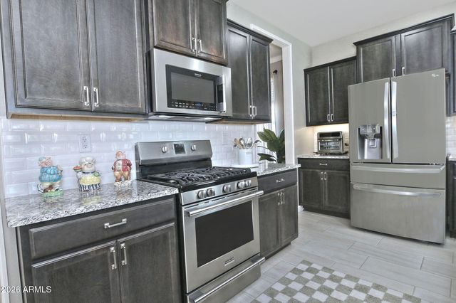 1000 W ANGUS Road, San Tan Valley, AZ 85143