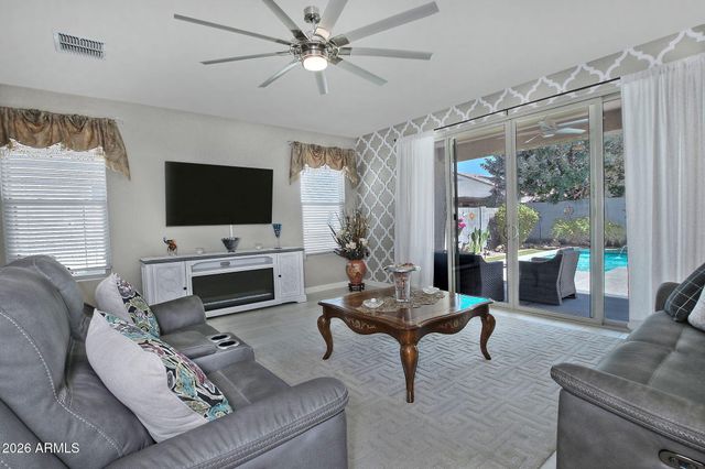 1000 W ANGUS Road, San Tan Valley, AZ 85143