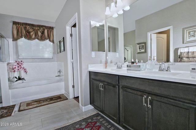 1000 W ANGUS Road, San Tan Valley, AZ 85143