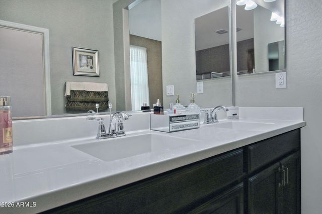 1000 W ANGUS Road, San Tan Valley, AZ 85143
