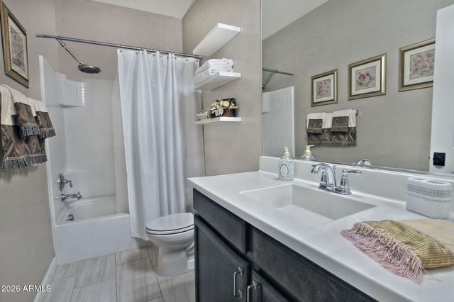 1000 W ANGUS Road, San Tan Valley, AZ 85143