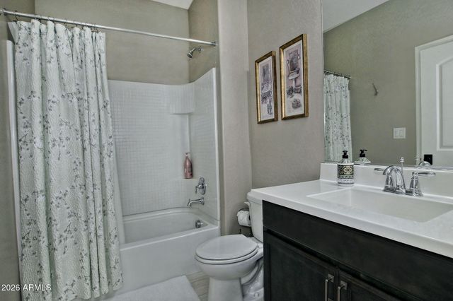 1000 W ANGUS Road, San Tan Valley, AZ 85143