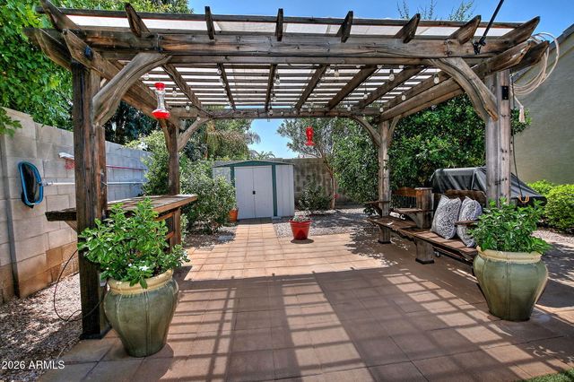 1000 W ANGUS Road, San Tan Valley, AZ 85143
