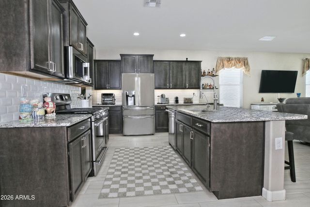 1000 W ANGUS Road, San Tan Valley, AZ 85143