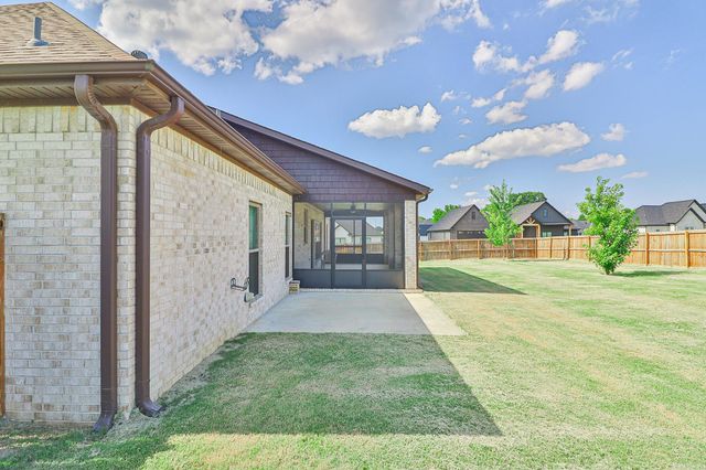 1501 S 30th Street, Paragould, AR 72450