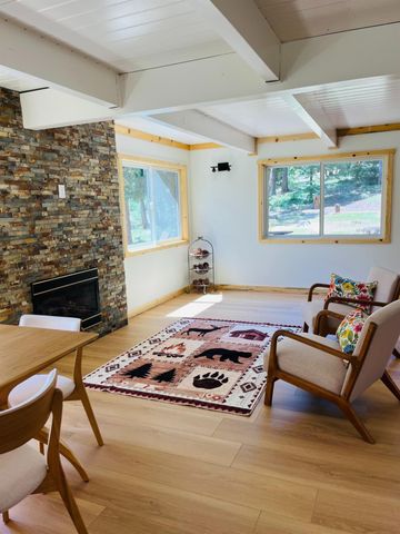 590 Marilyn Way, Arnold, CA 95223