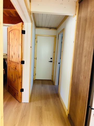 590 Marilyn Way, Arnold, CA 95223