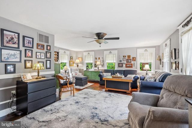 1119 MORGAN AVE, Cinnaminson, NJ 08077