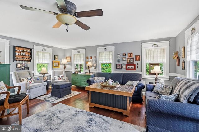 1119 MORGAN AVE, Cinnaminson, NJ 08077