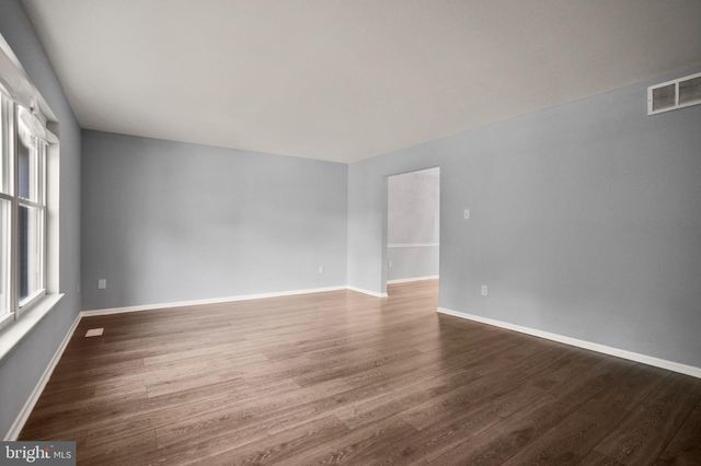 10 IRON BOLT CT, Catonsville, MD 21228