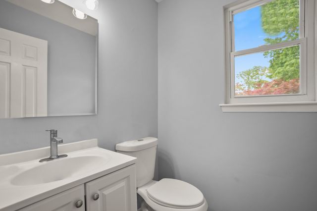 10 IRON BOLT CT, Catonsville, MD 21228