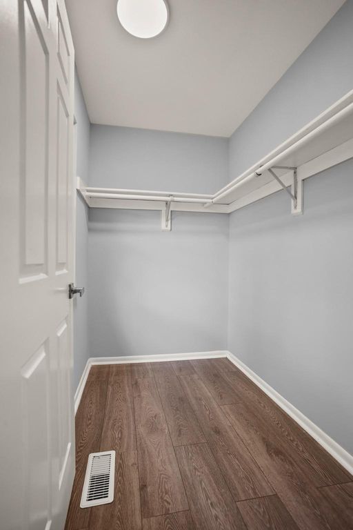Image 39 of property listing at 10 IRON BOLT CT, Catonsville, MD 21228