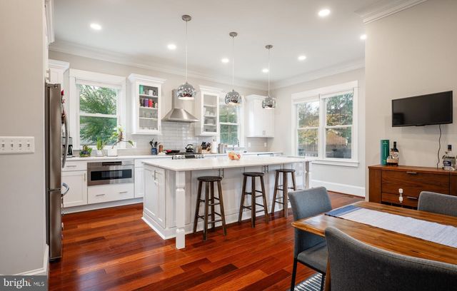 106 E OXFORD AVE E, Alexandria, VA 22301